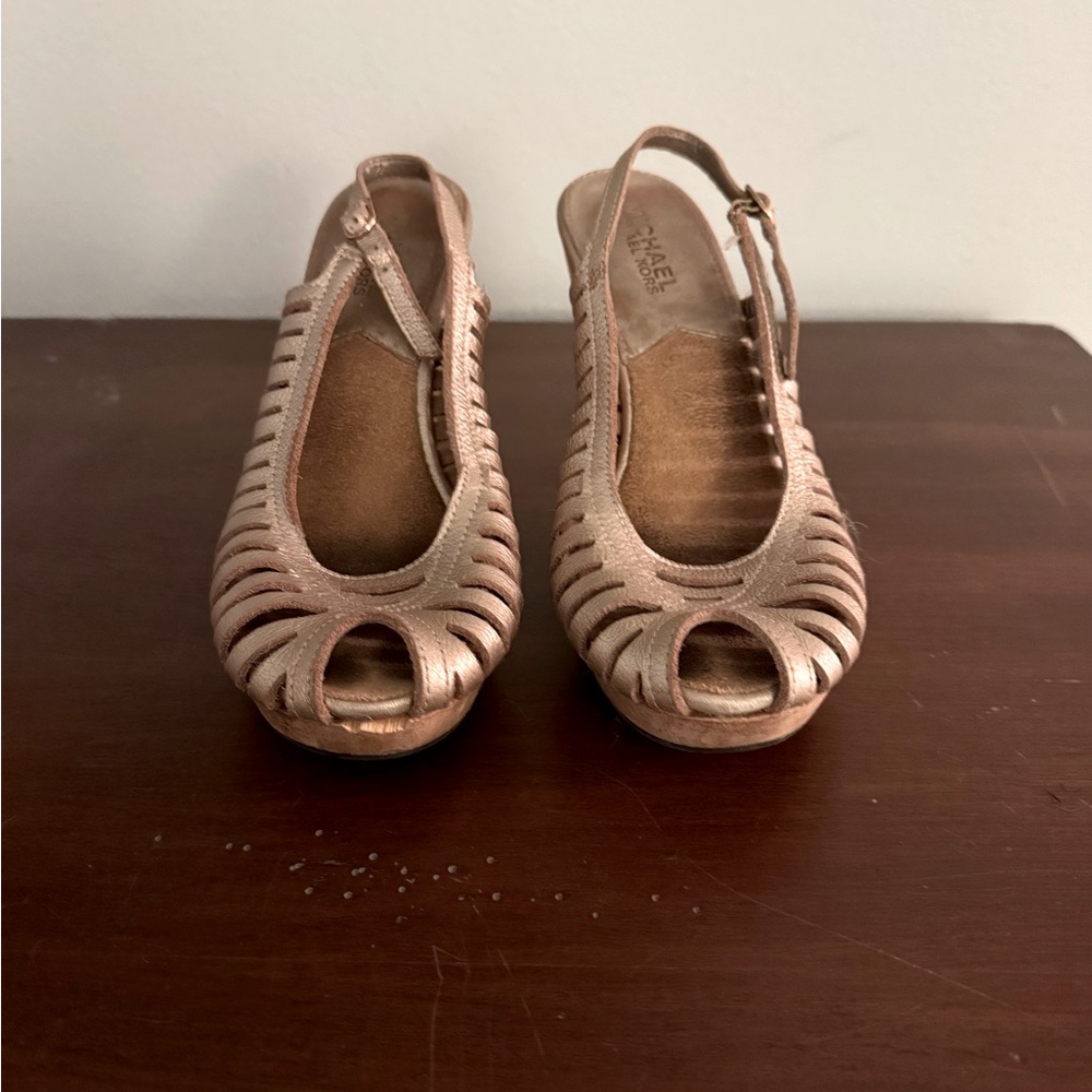 Michael Kors leather sandals with wooden heel. Size 6.